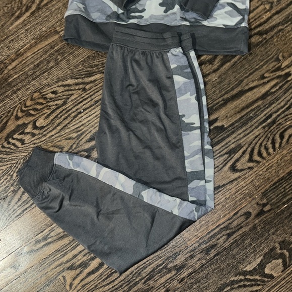 Splendid Camo set - Picture 3 of 3